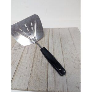 Vintage Foley #2 MPLS Stainless Steel Wide Slotted Curved Flipper lifter Spatula